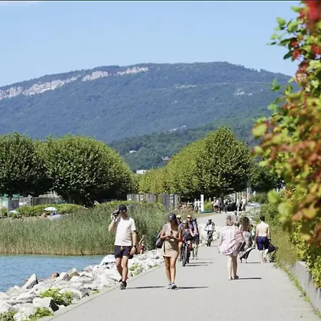Holiday home La D'aix - Entre Lacs Et Montagne - Jacuzzi Saint-Ours (Rhone-Alpes)